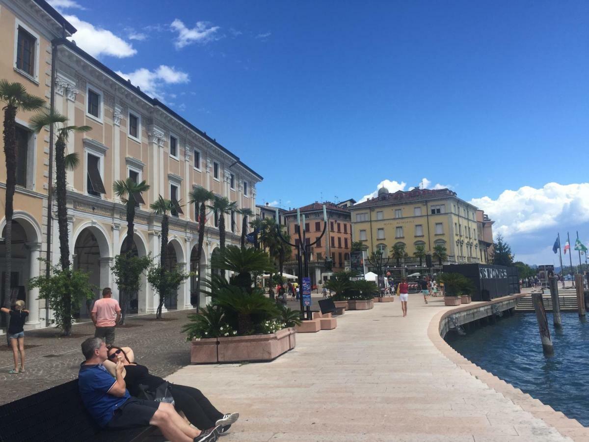 Appartamenti Al Golfo Salò Buitenkant foto